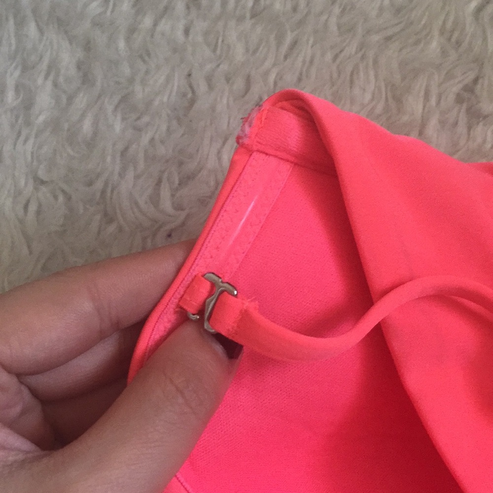 🔥 neon pink twist Bandeau bikini top - Picture 6 of 6